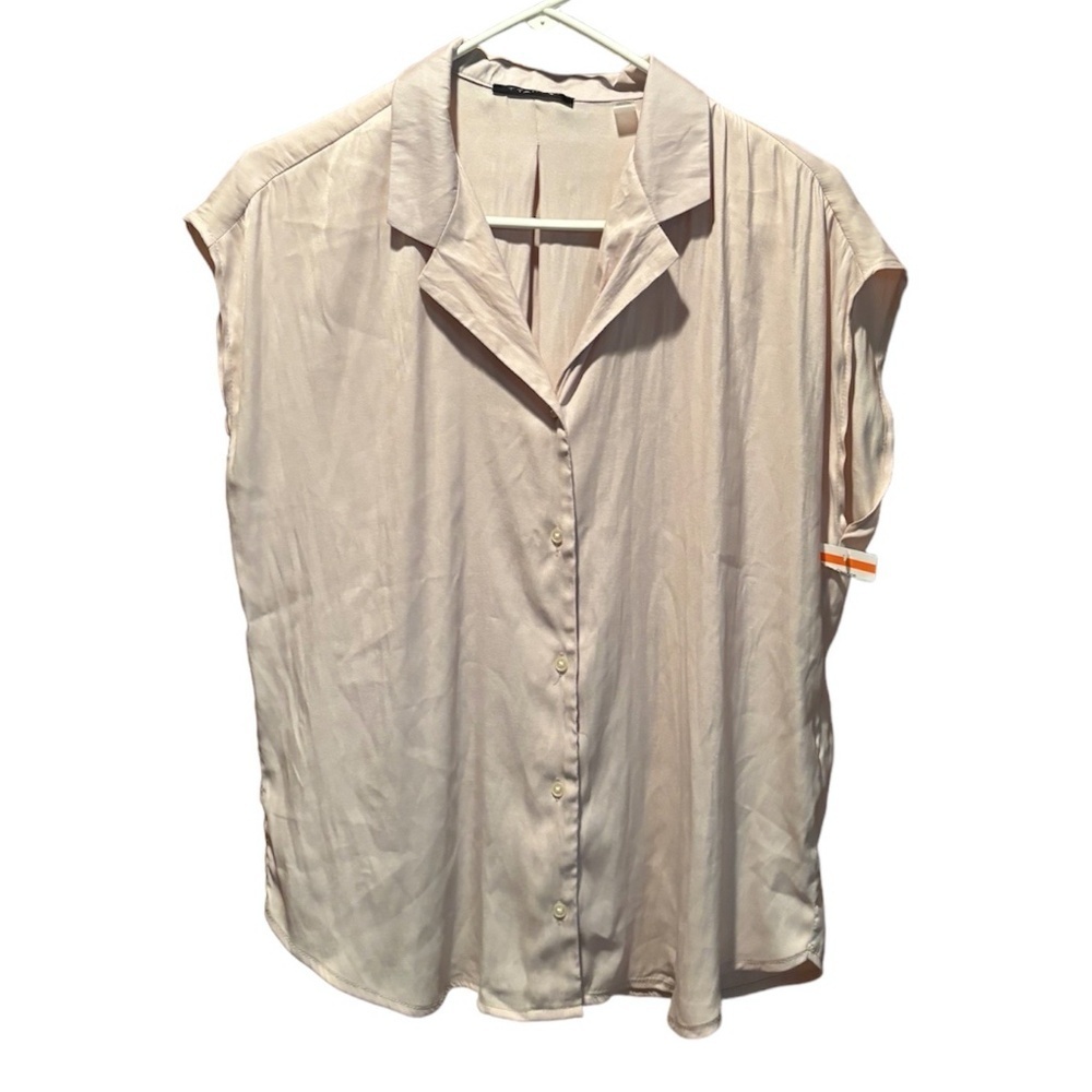 T Tahari Cap Sleeve Button up Blouse Beige Large NWOT